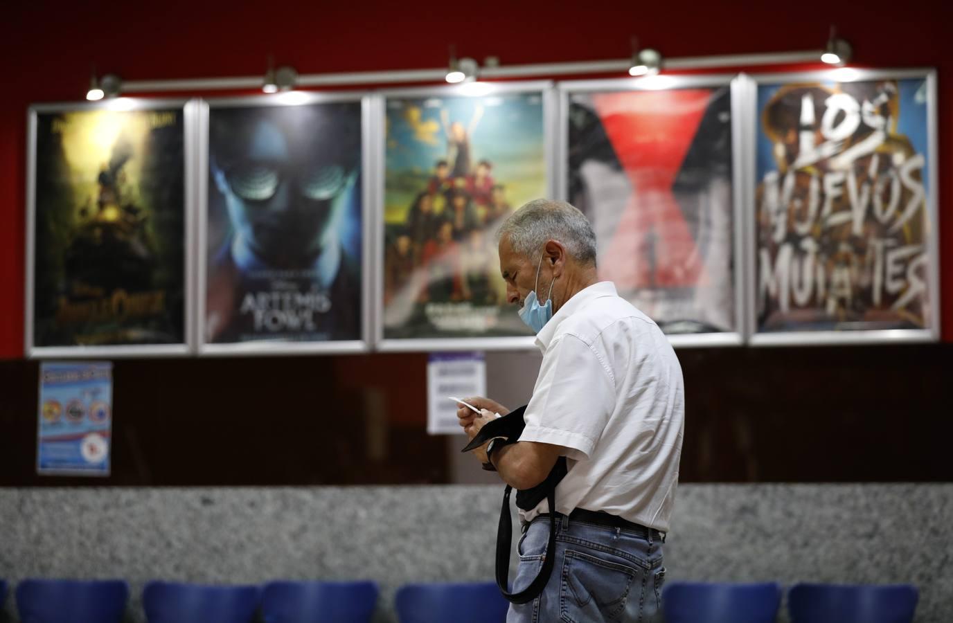 La reapertura de los cines Guadalquivir de Córdoba, en imágenes