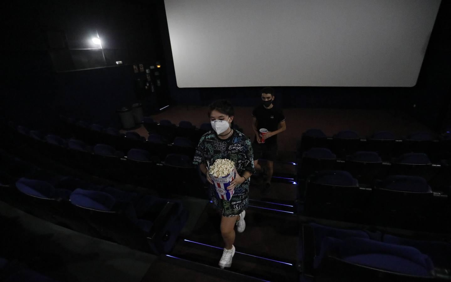 La reapertura de los cines Guadalquivir de Córdoba, en imágenes