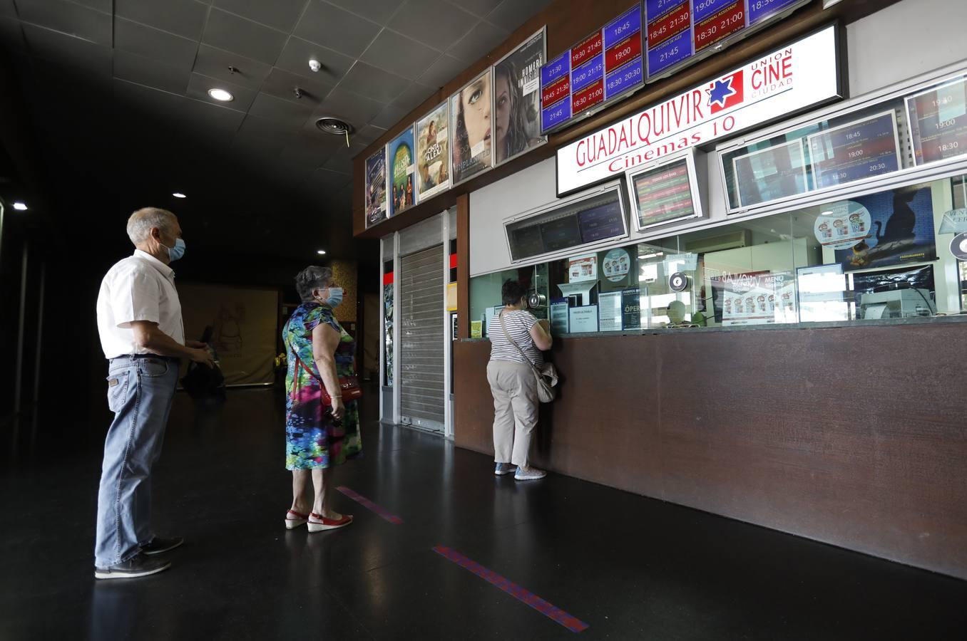 La reapertura de los cines Guadalquivir de Córdoba, en imágenes