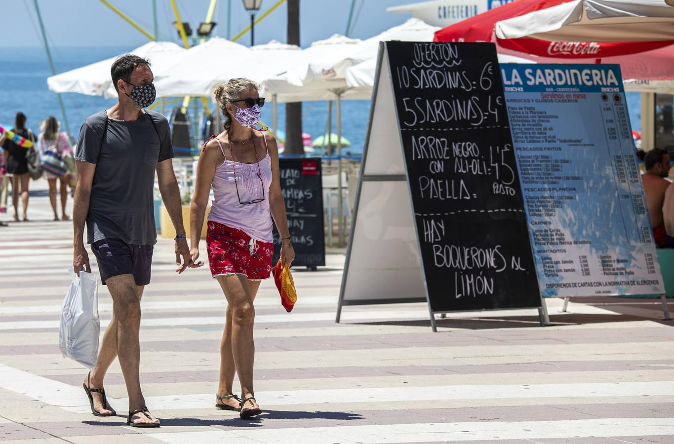 En imágenes, la playa de La Antilla da la bienvenida al verano