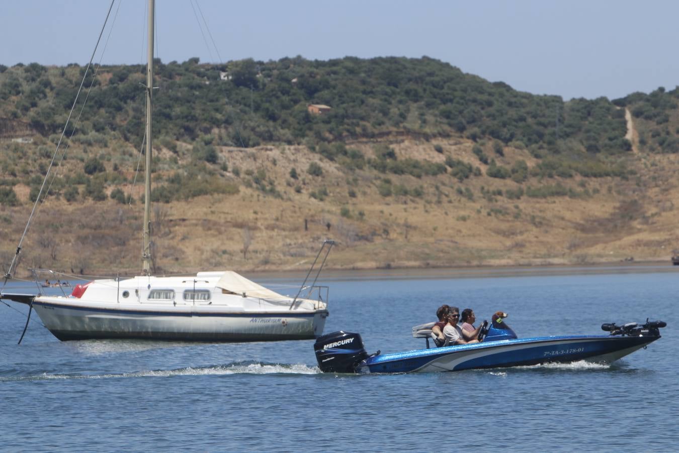 Los primeros chapuzones en las playas de interior de Córdoba