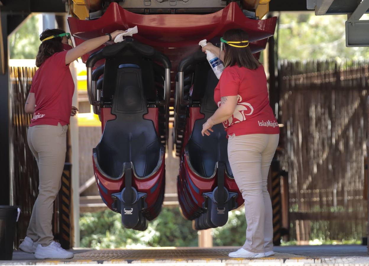 Ocio en Sevilla: Isla Mágica reabre sus puertas con mascarillas y seguridad