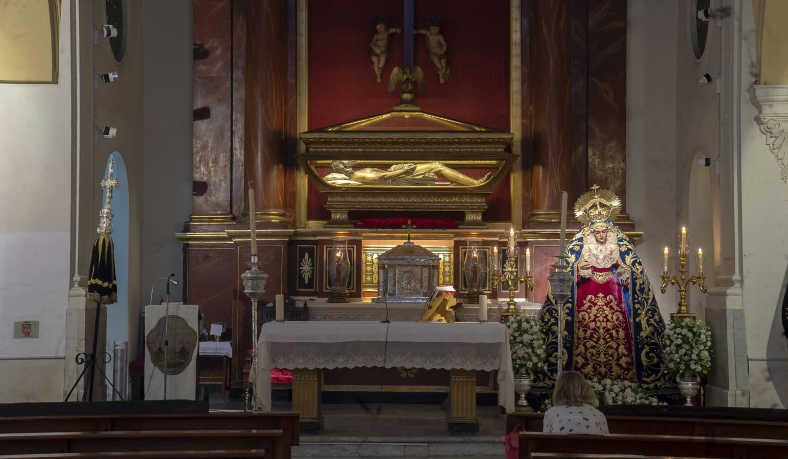 Galería de la Virgen de Villaviciosa del Santo Entierro