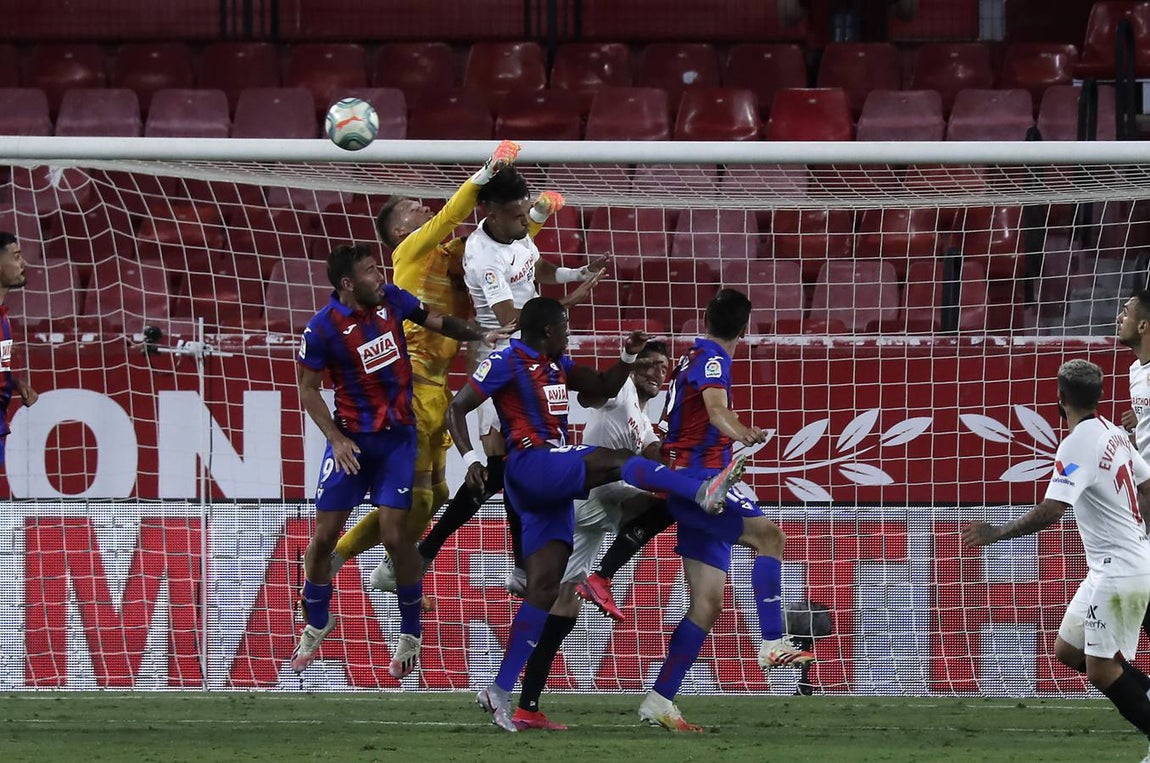 En imágenes, el Sevilla-Eibar en el Sánchez-Pizjuán