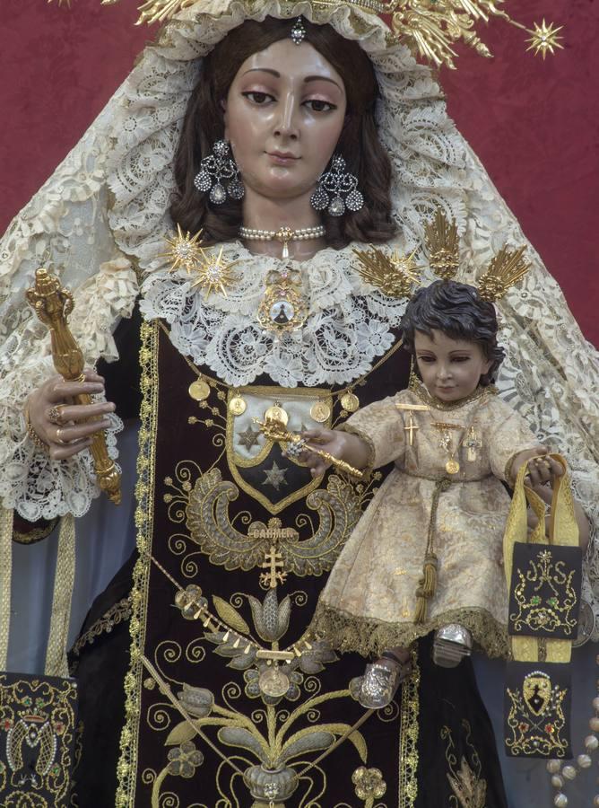 La novena extraordinaria del Carmen de San Leandro