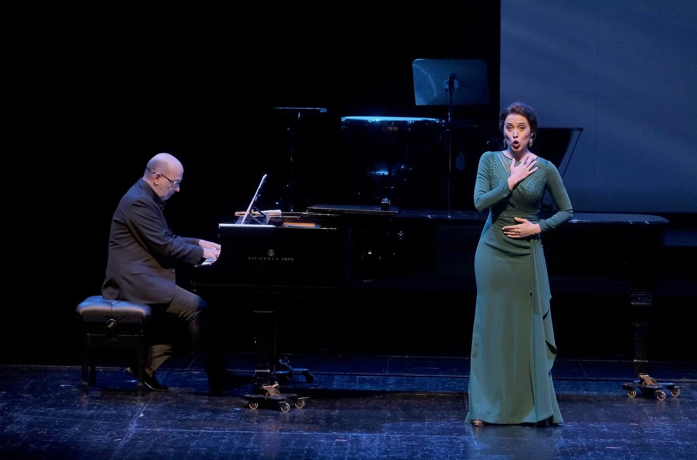 En imágenes, el concierto a beneficio del Banco de Alimentos en el Teatro de la  Maestranza