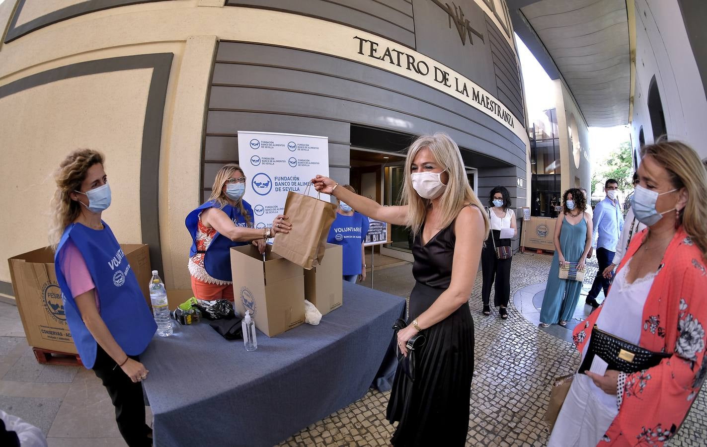 En imágenes, el concierto a beneficio del Banco de Alimentos en el Teatro de la  Maestranza