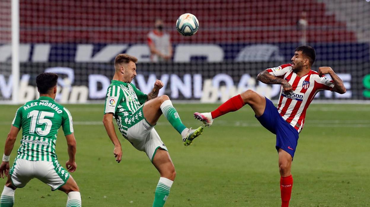 En imágenes, el encuentro entre el Atlético de Madrid y el Betis en el Wanda Metropolitano