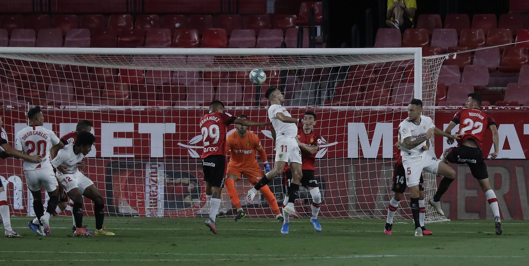 En imágenes, el encuentro entre el Sevilla FC y el Mallorca en el Sánchez Pizjuán