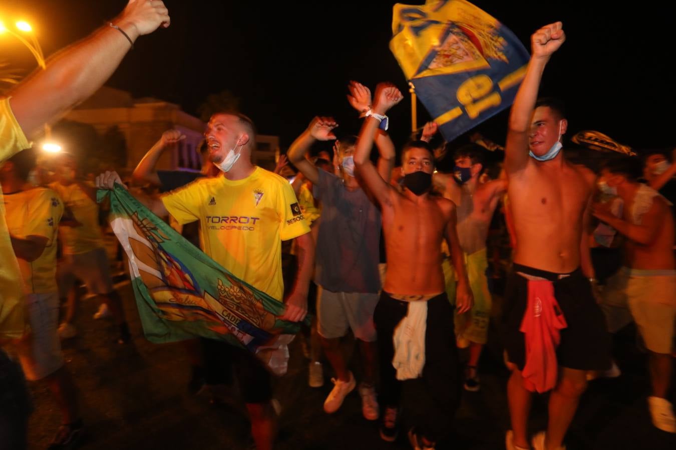 FOTOS: Cádiz celebra el ansiado ascenso de su equipo a la Primera División