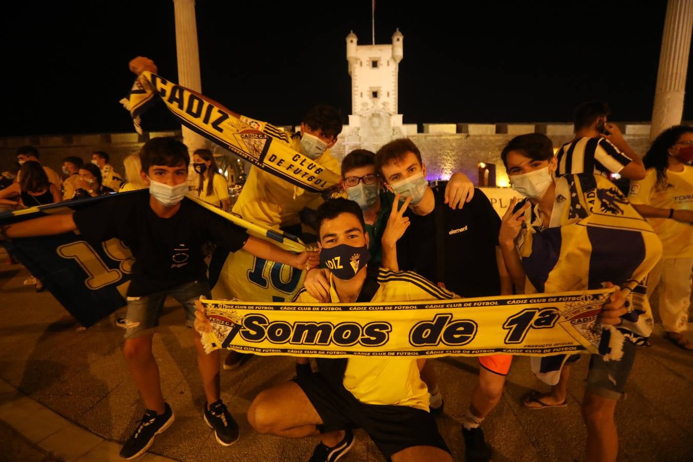 FOTOS: Cádiz celebra el ansiado ascenso de su equipo a la Primera División