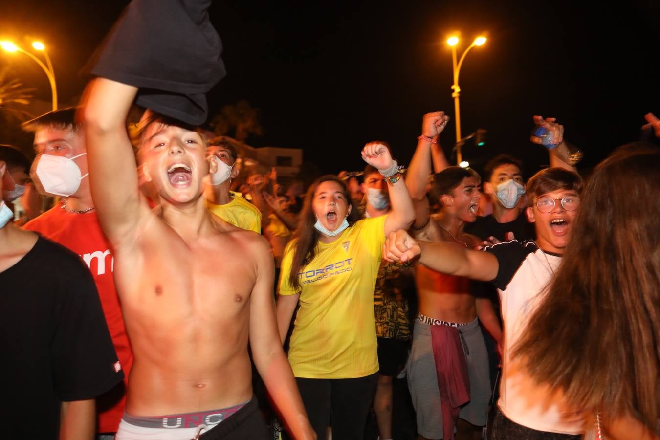 FOTOS: Cádiz celebra el ansiado ascenso de su equipo a la Primera División