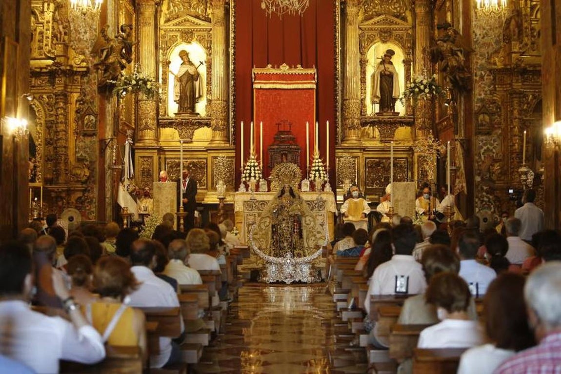 La misa del obispo de Córdoba en San Cayetano, en imágenes