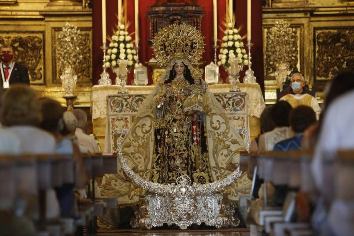 La misa del obispo de Córdoba en San Cayetano, en imágenes