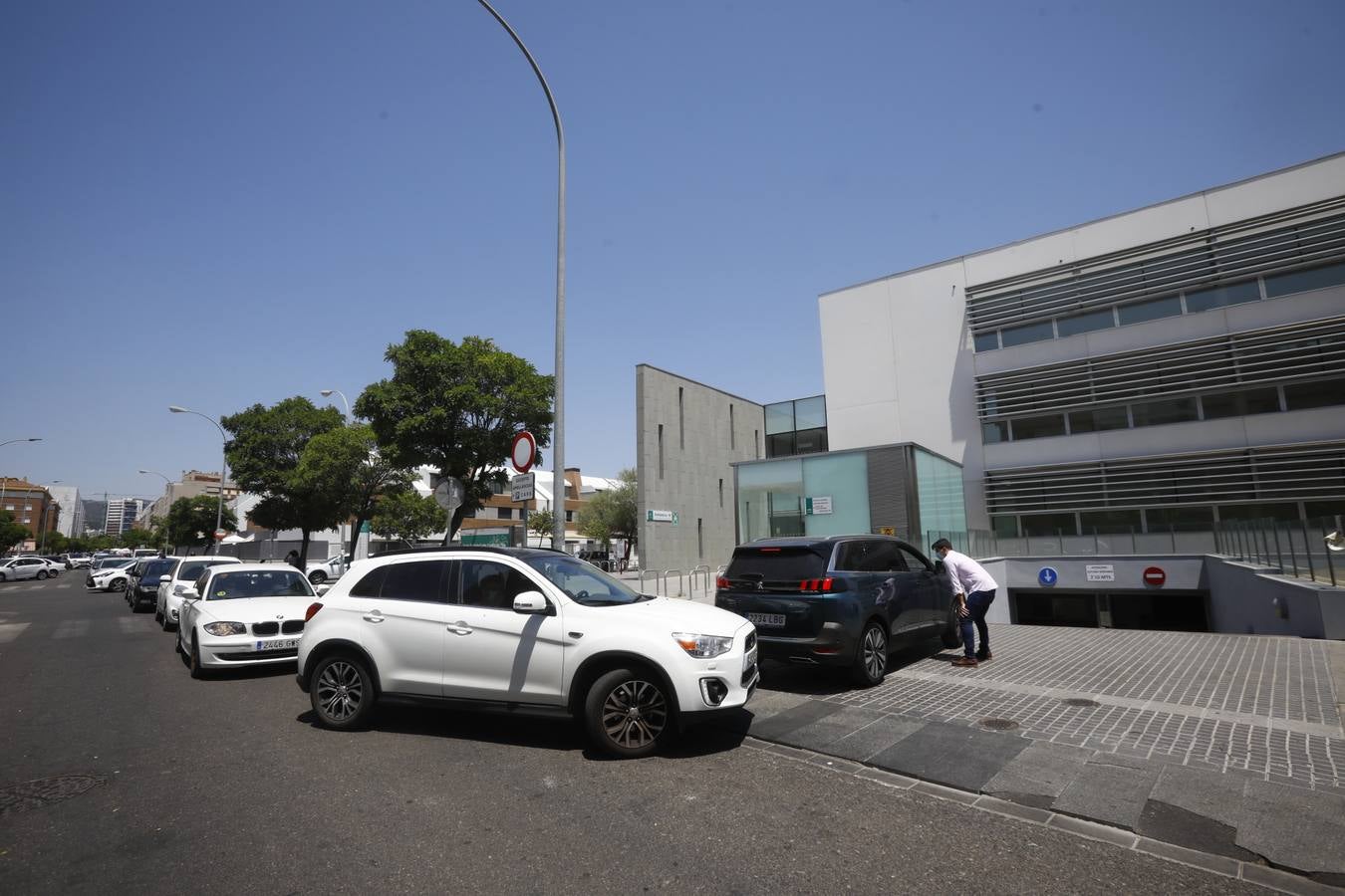 En imágenes, las colas para hacerse test por el segundo brote en Córdoba