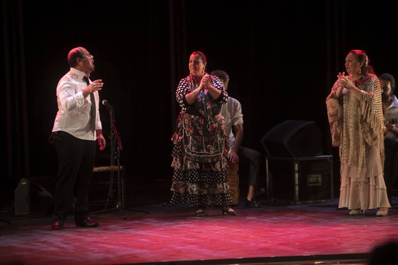 En imágenes, la velada flamenca «Los Universos Flamencos» en Córdoba