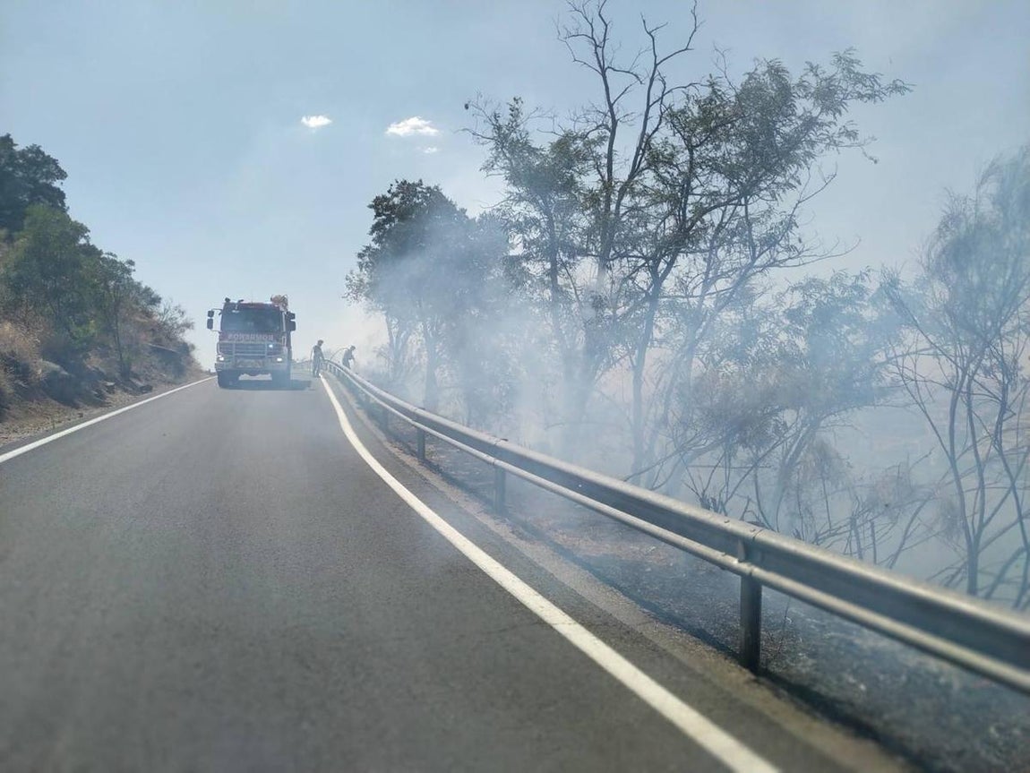 El incendio del Valle, en imágenes