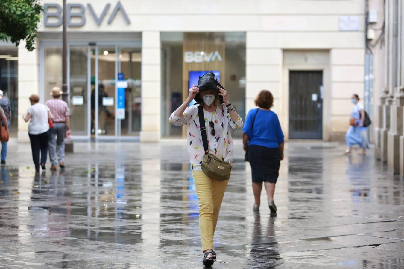 Las imágenes de la tormenta de granizo que ha caído este martes en Sevilla