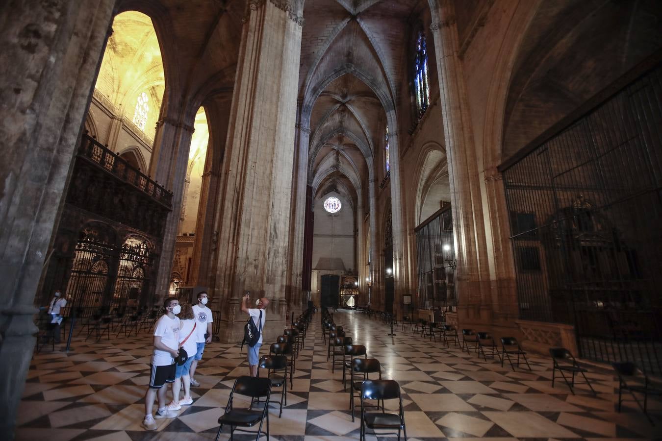 Reapertura de la Catedral de Sevilla a la visita cultural en grupos