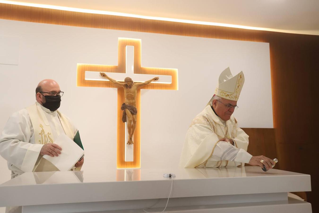 La bendición de la nueva iglesia del Beato Cristóbal de Santa Catalina, en imágenes