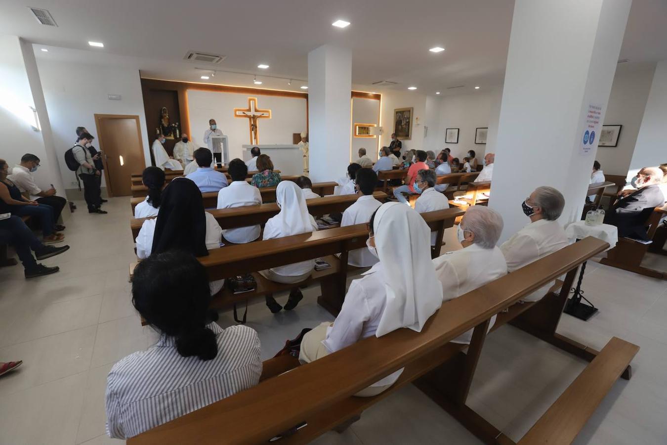 La bendición de la nueva iglesia del Beato Cristóbal de Santa Catalina, en imágenes