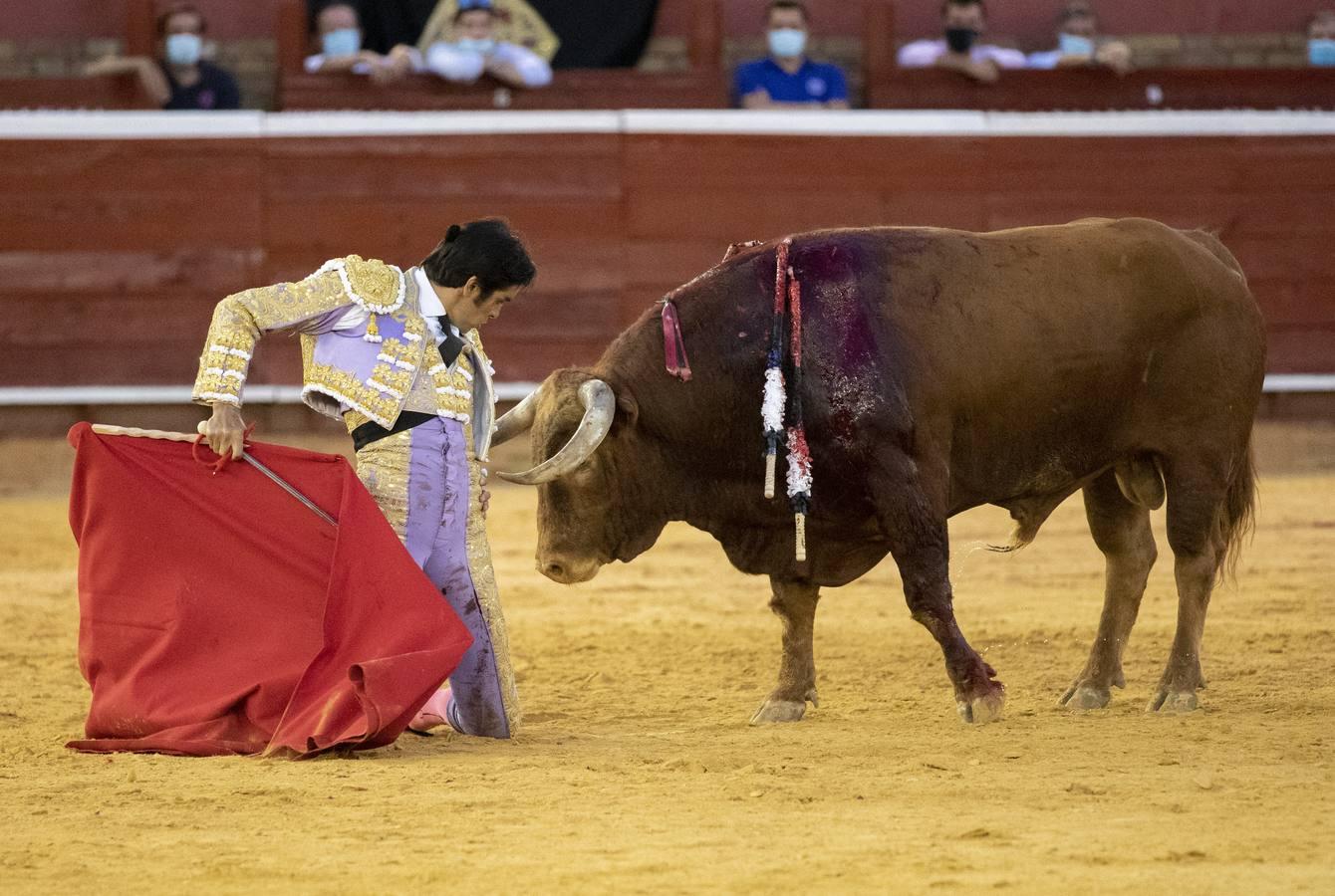 En imágenes, la primera corrida de toros de las Colombinas