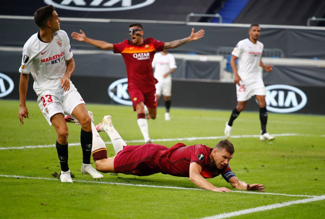 Las mejores imágenes del Sevilla FC - AS Roma de octavos de final