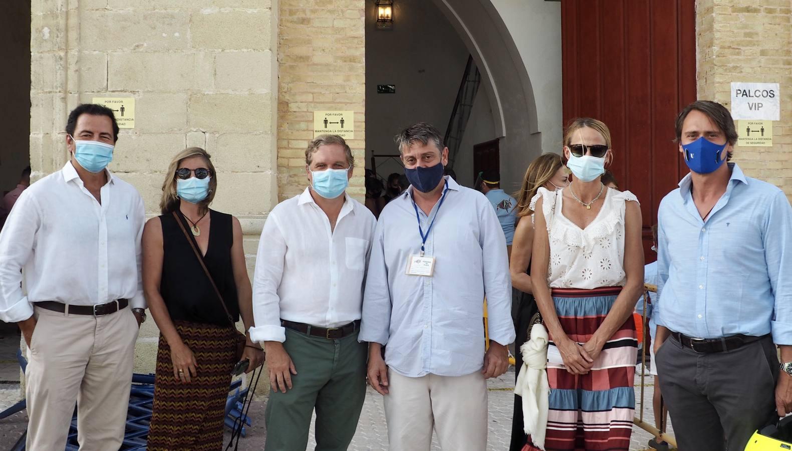 Pablo Cavero, Sandra Arana, Ignacio Ybarra, Diego Resusta, Mercedes Vergara y Alfonso Segovia. 