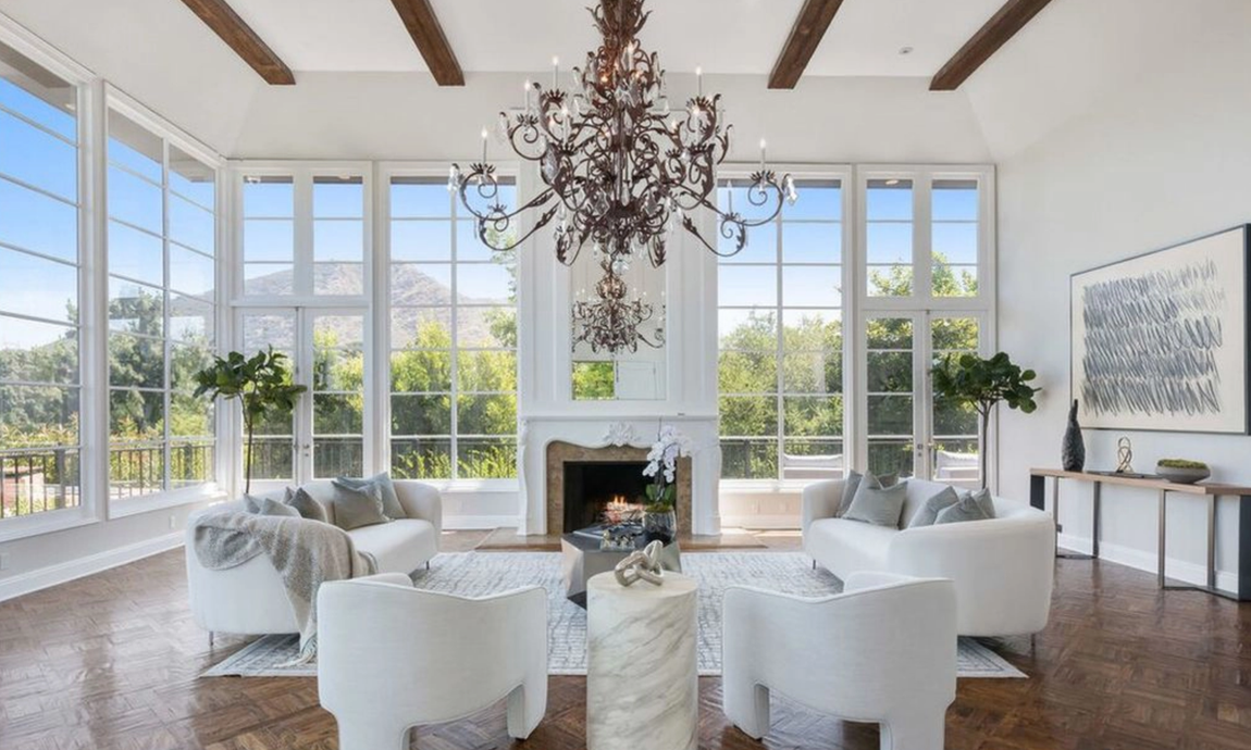 Así es la propiedad que vende Calvin Harris. Harris compró esta propiedad hace dos años y medio al productor musical Steve Angello por poco más de 5 millones de dólares.