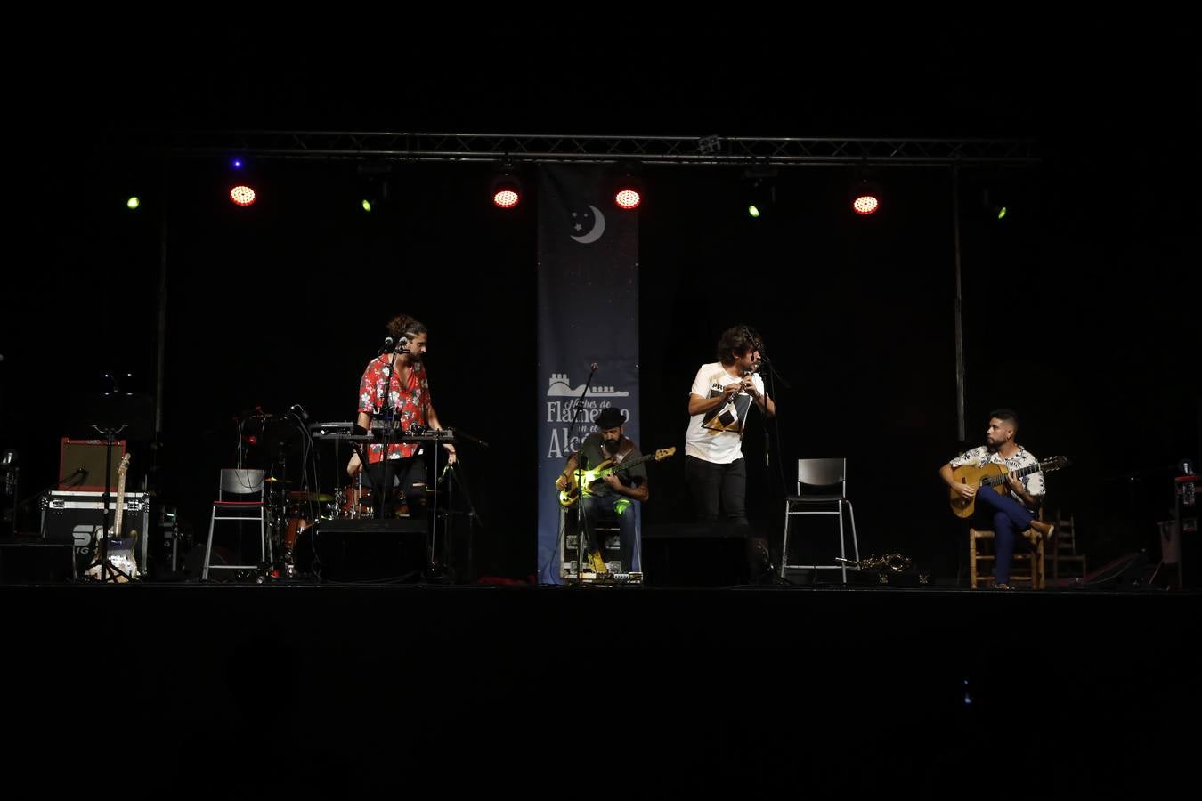 La cálida noche de concierto flamenco en el Alcázar de Córdoba, en imágenes