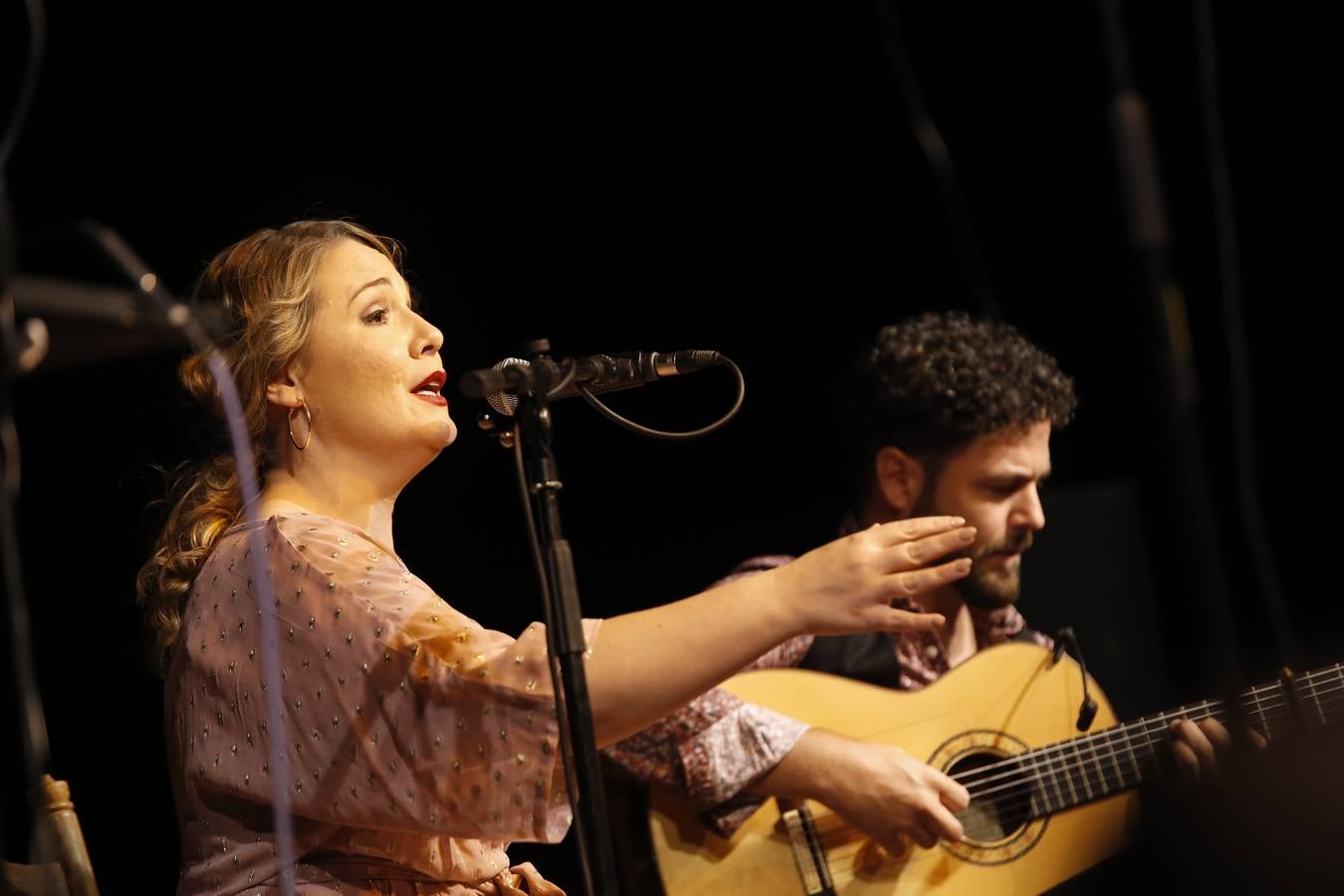 La cálida noche de concierto flamenco en el Alcázar de Córdoba, en imágenes