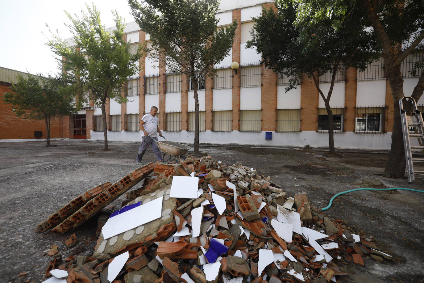 Las reformas previas al inicio del curso escolar, en imágenes