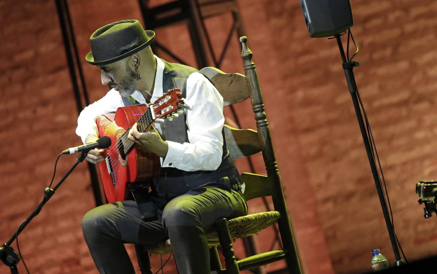 La Bienal de Flamenco alza el telón, en imágenes