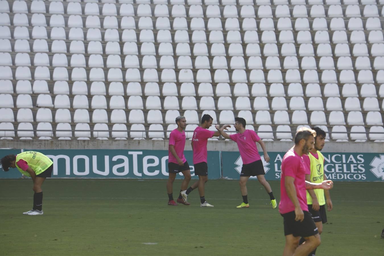 El triunfo del Córdoba CF ante el Córdoba B, en imágenes