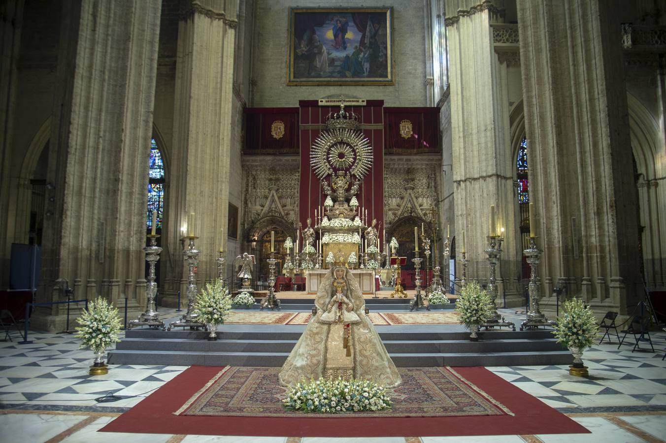 La Virgen de los Reyes, en el día de su festividad