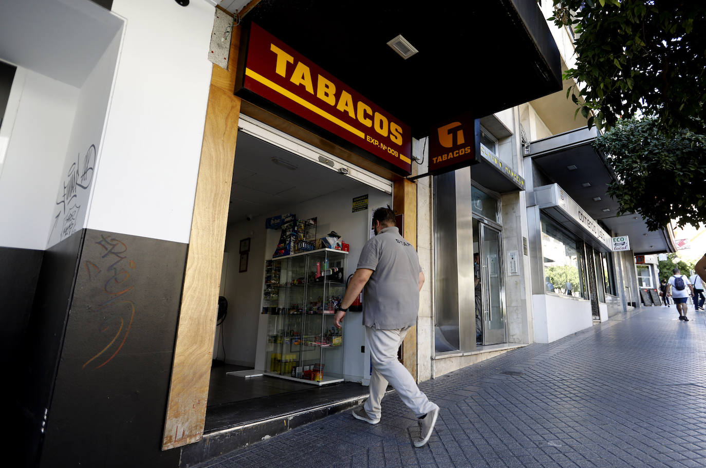 Las nuevas medidas contra el tabaco en las calles, en imágenes