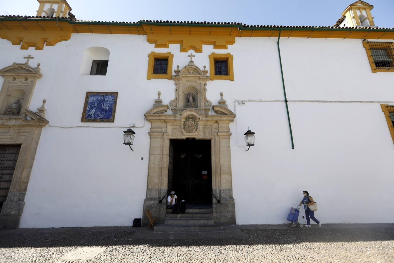 La plaza de Capuchinos en estado previo de remodelación, en imágenes: