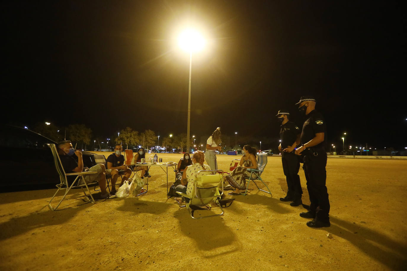 El trabajo de la Policía Local de Córdoba contra el Covid, en imágenes