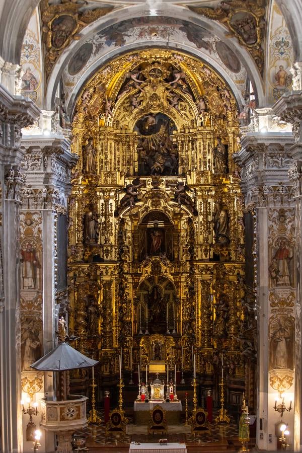 La restauración del coro de la Magdalena, en imágenes