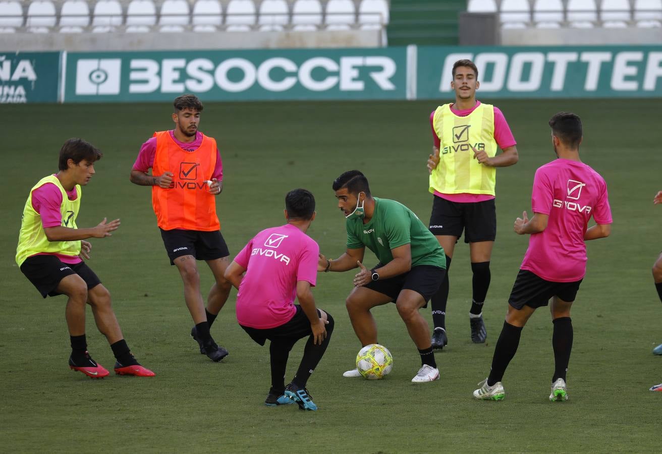 El partido de entrenamiento del Córdoba CF con el filial, en imágenes