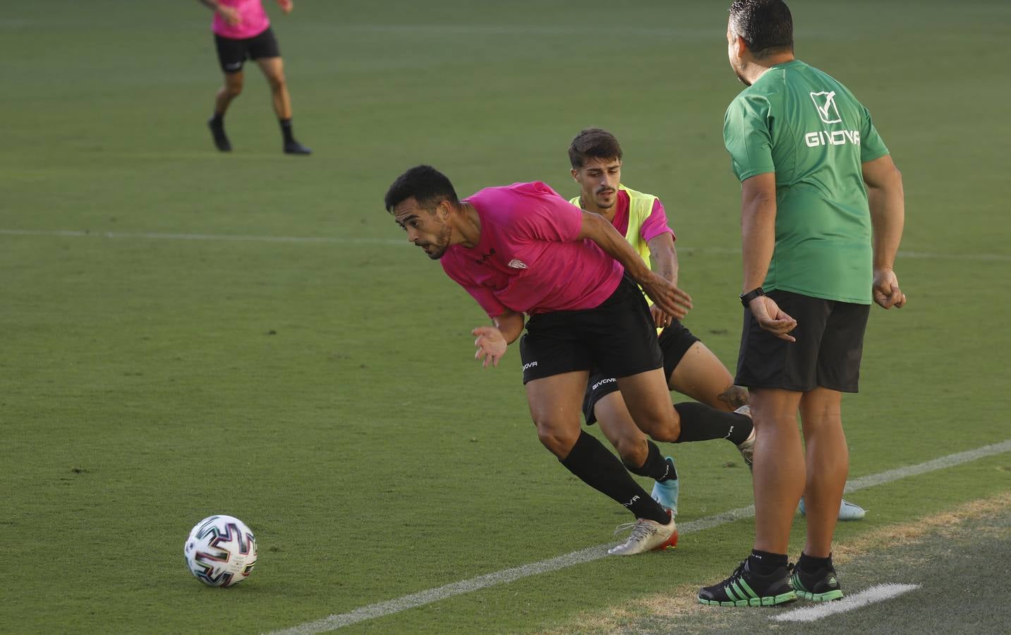 El partido de entrenamiento del Córdoba CF con el filial, en imágenes