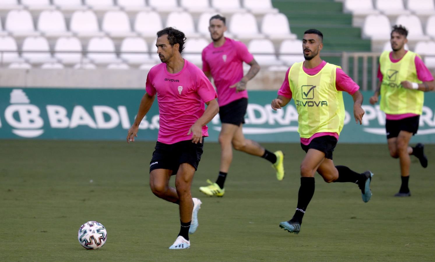 El partido de entrenamiento del Córdoba CF con el filial, en imágenes