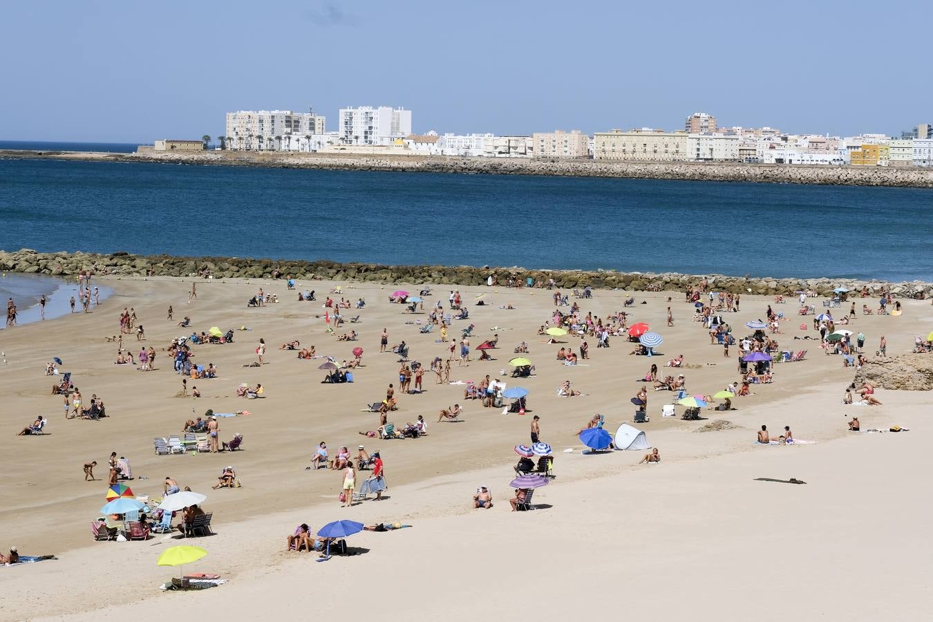 FOTOS: Llega septiembre... y las playas de Cádiz se vacían de turistas