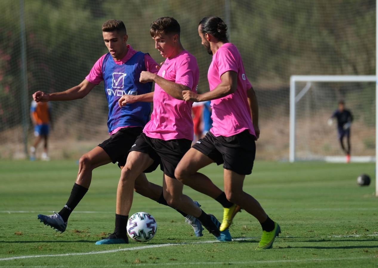 Las mejores imágenes del primer día de la concentración del Córdoba CF en Montecastillo