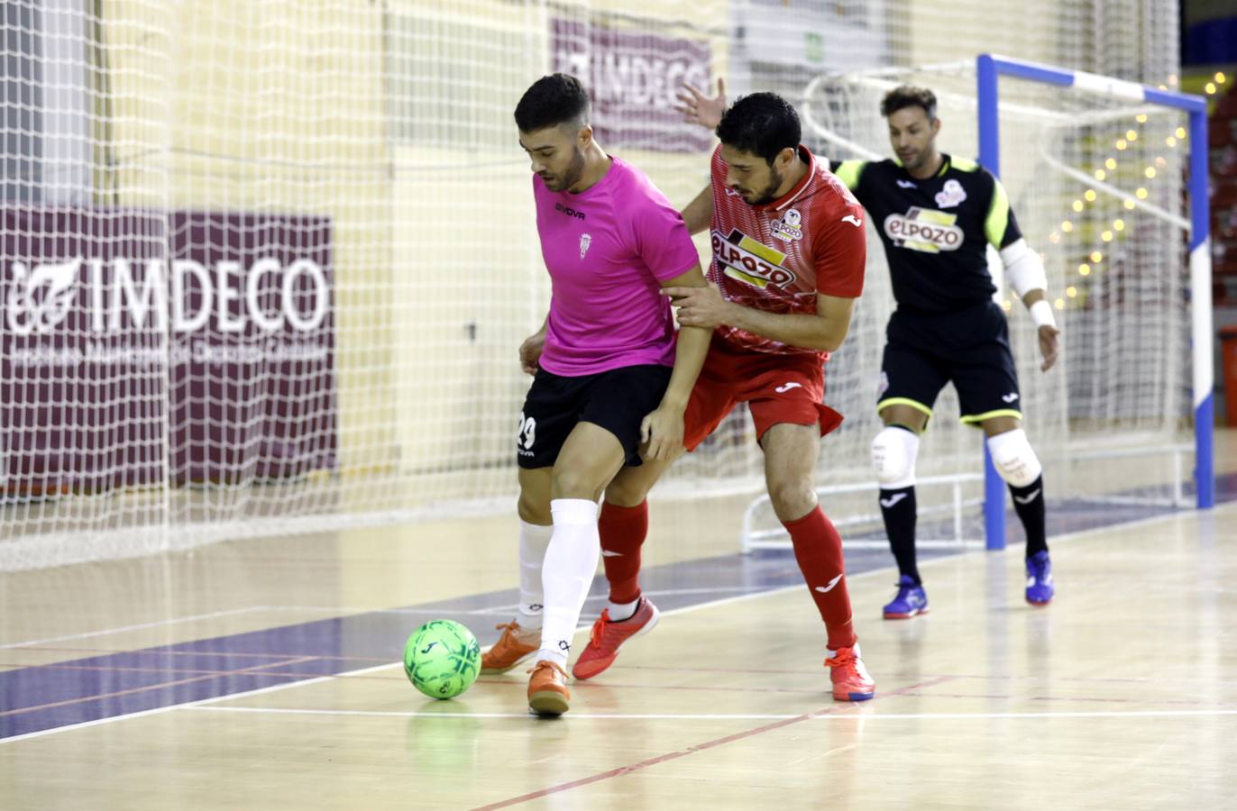 En imágenes, el partido entre el Córdoba Patrimonio y ElPozo