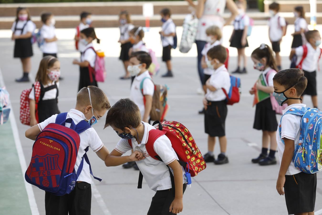 En imágenes, así ha sido la vuelta al colegio en Córdoba (II)