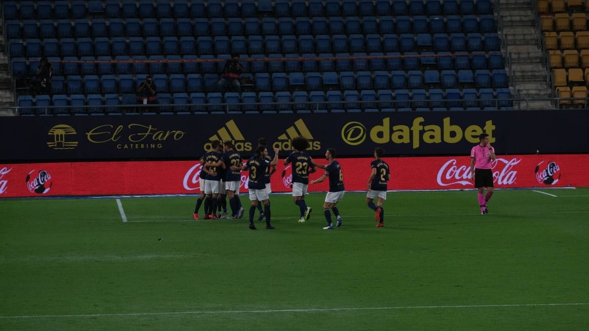 Fotos: las imágenes del Cádiz CF-Osasuna
