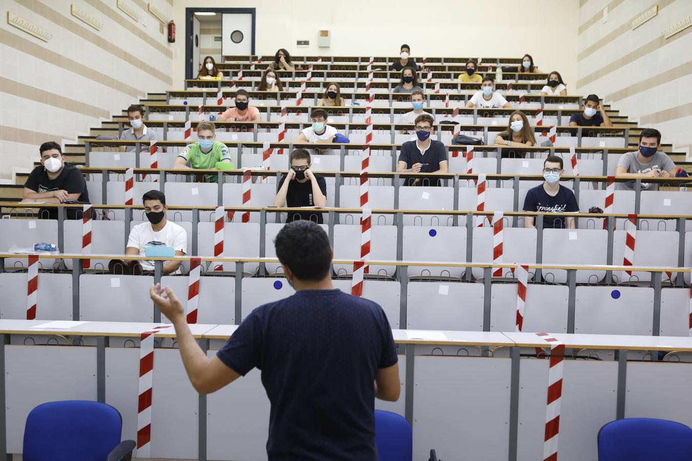 La vuelta a las clases de la Universidad de Córdoba, en imágenes