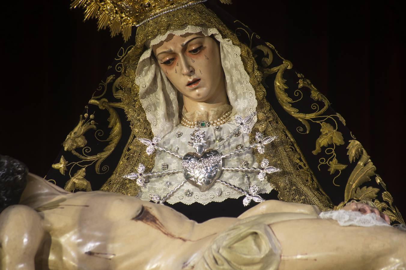 Los Servitas, en el día de los Dolores la Virgen