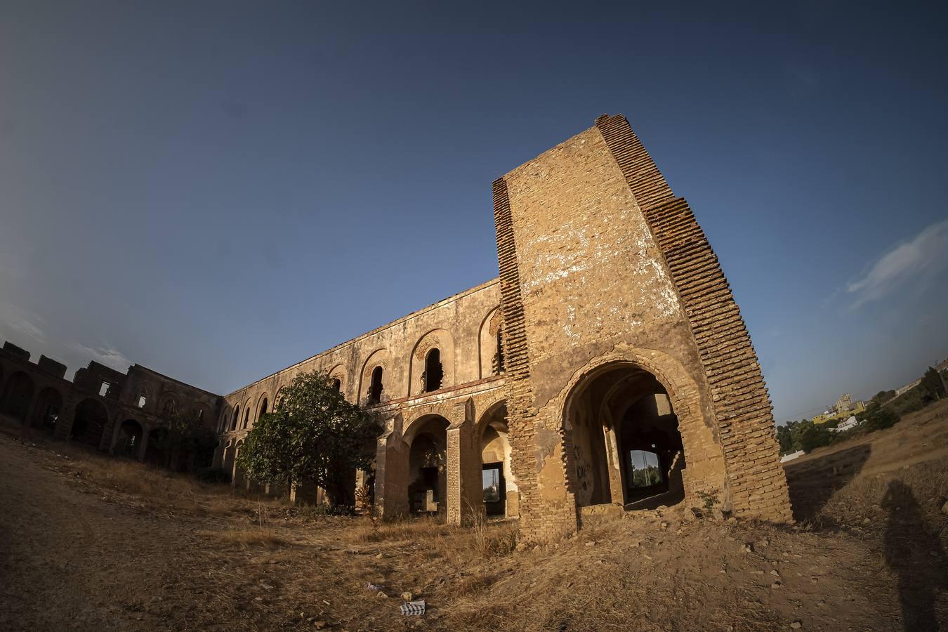 El misterioso convento abandonado de Carmona